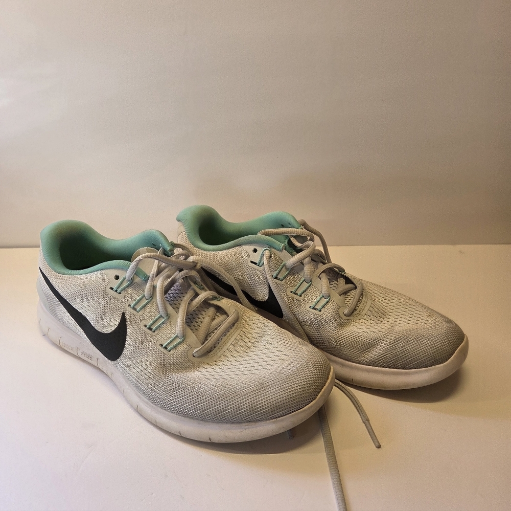 Nike Free Rn 2018 Us Size 8.5 Gray Black Running Shoes